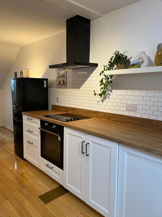 Homely 2 Story Cathedral City Apartment 더럼 외부 사진